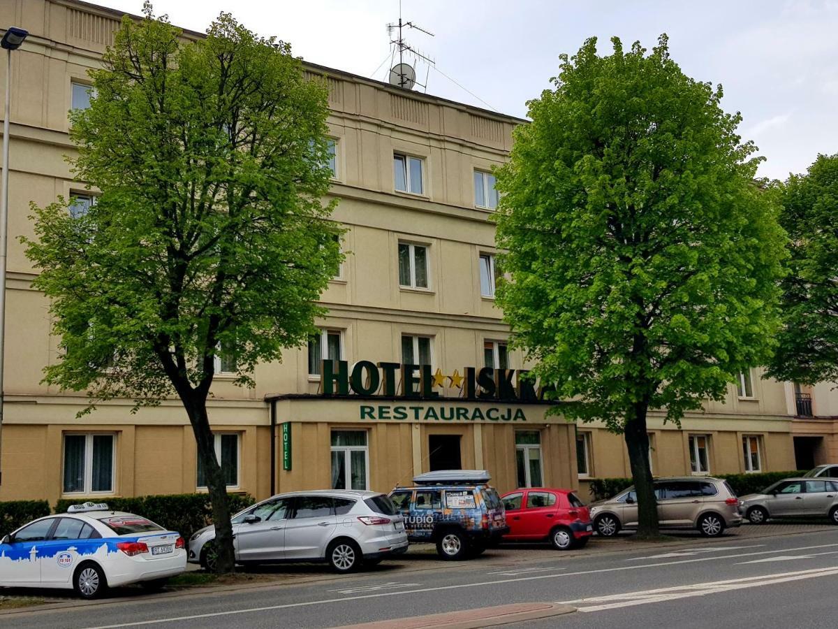 Hotel Iskra Rzeszow Ngoại thất bức ảnh