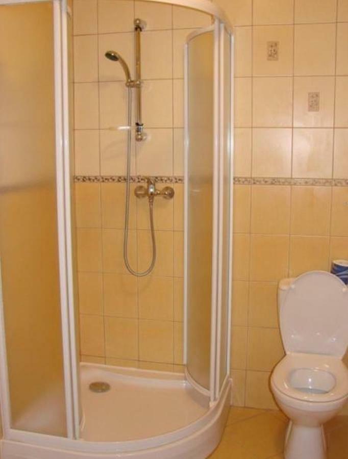 Hotel Iskra Rzeszow Ngoại thất bức ảnh